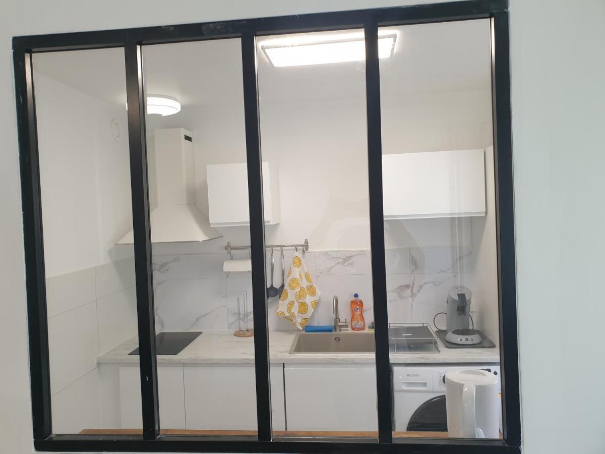 Appartement Le Rousseau Metz Avec Parking Gratuit Luaran gambar